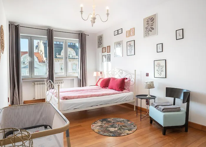 Roca House アパート